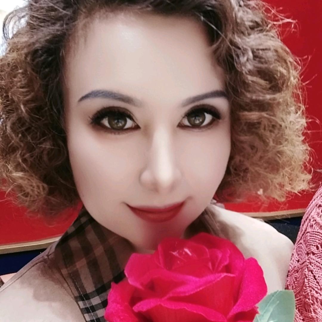 娜菲莎女士服装店