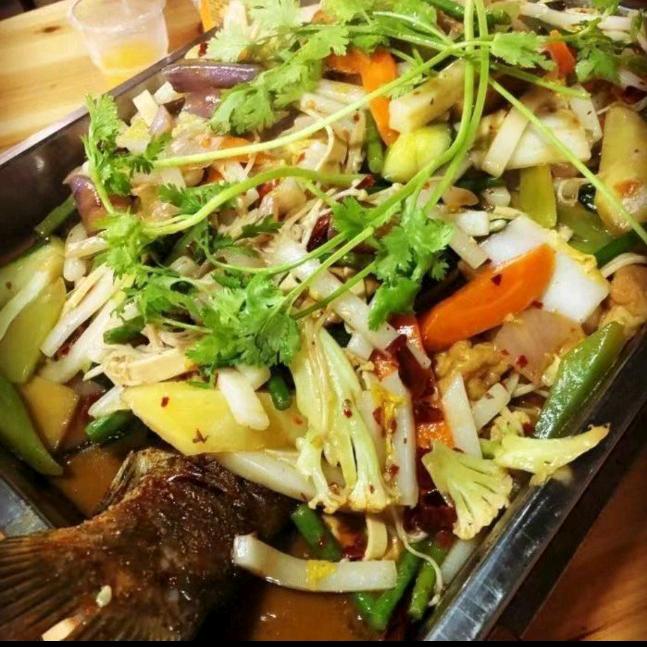 阜阳市颍州区凤羽烤鱼店