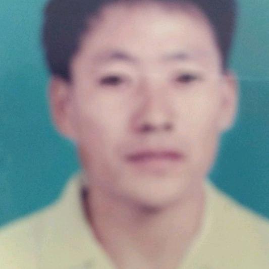 张春江静静的吃喝玩乐