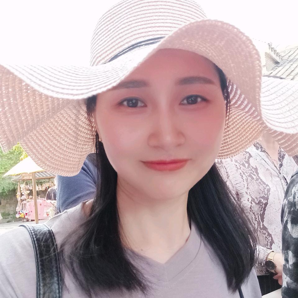 华华