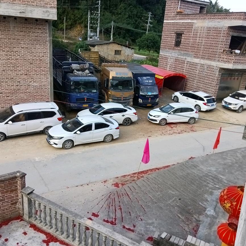 梁小全，肇庆梁全运输部