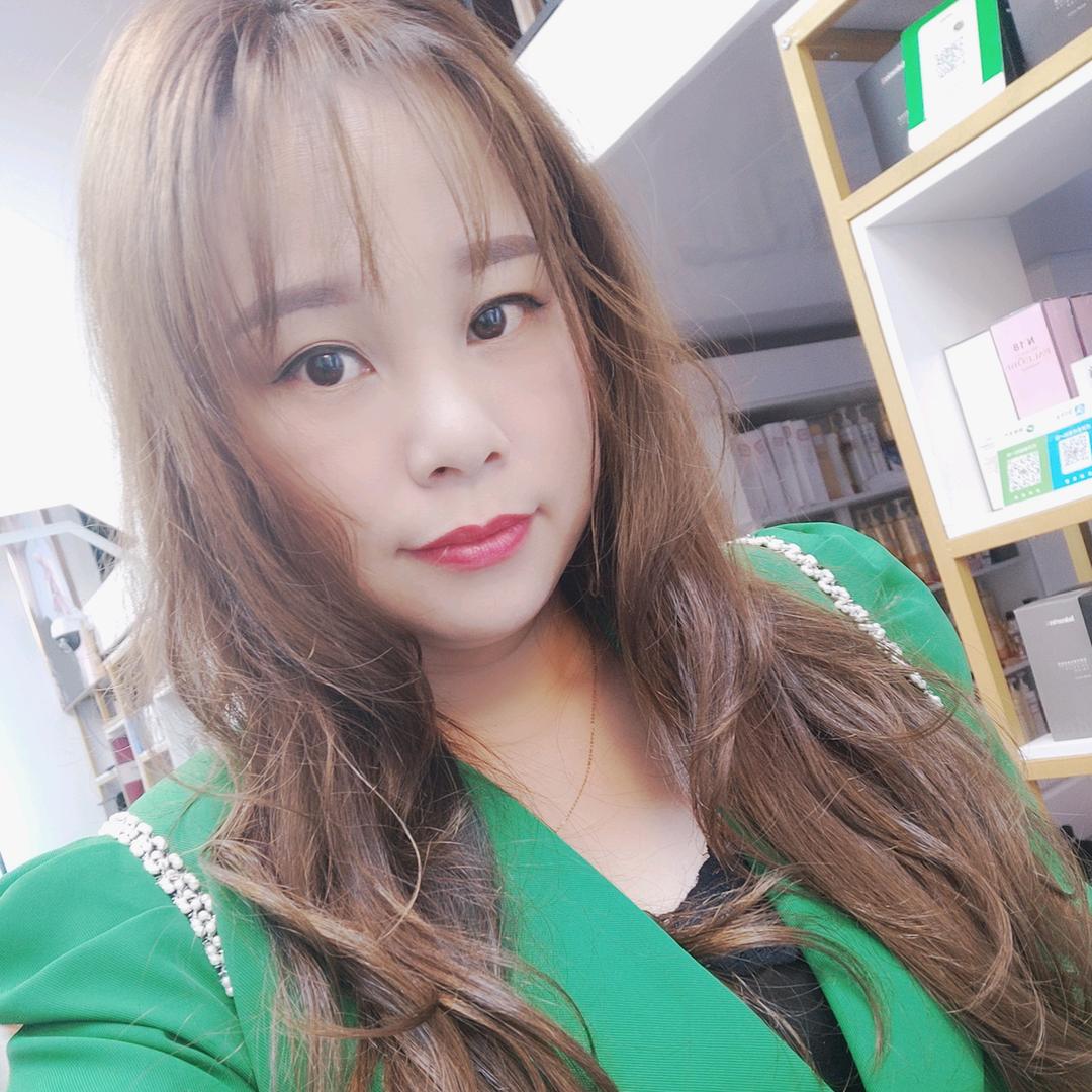英子💋