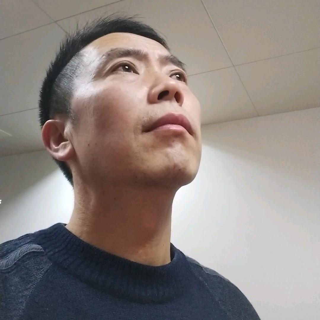 小逗辉哥