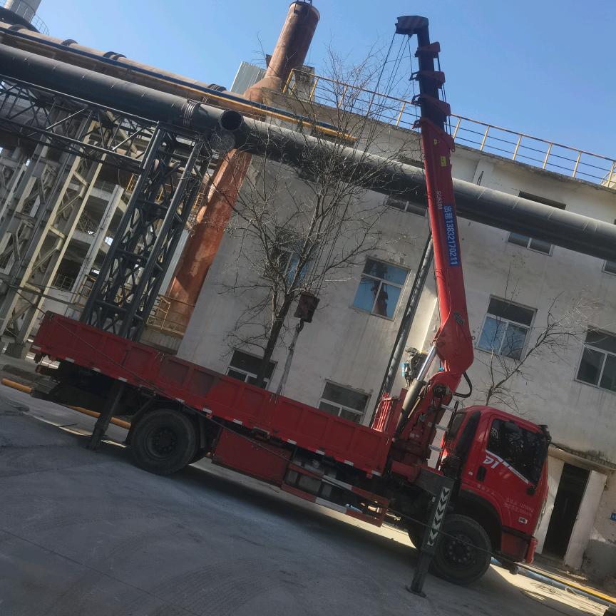 随车吊  无人机  铲车