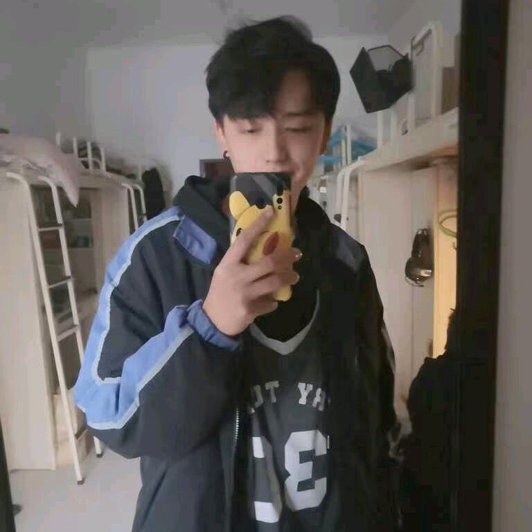 村草（坤坤）@抖音