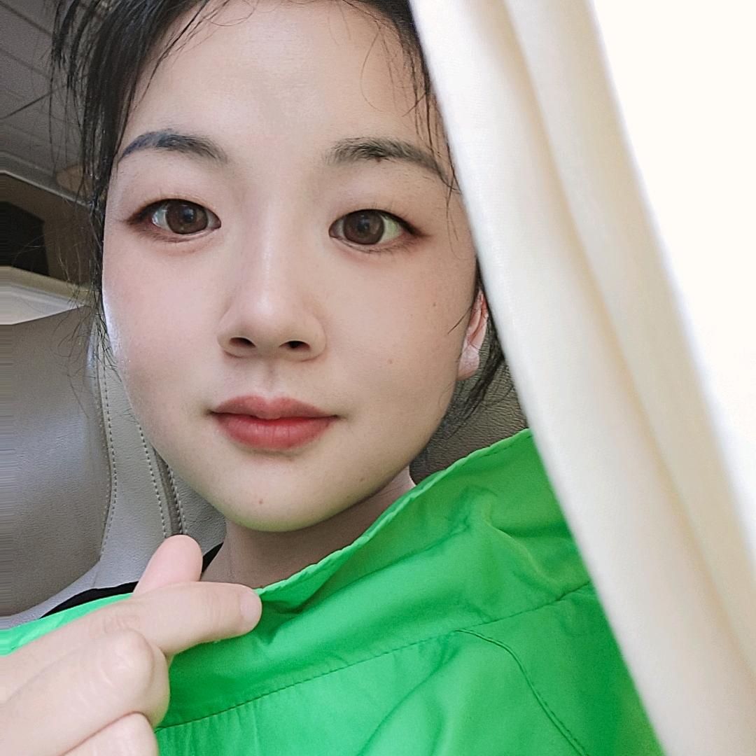 小小周^O^小周周