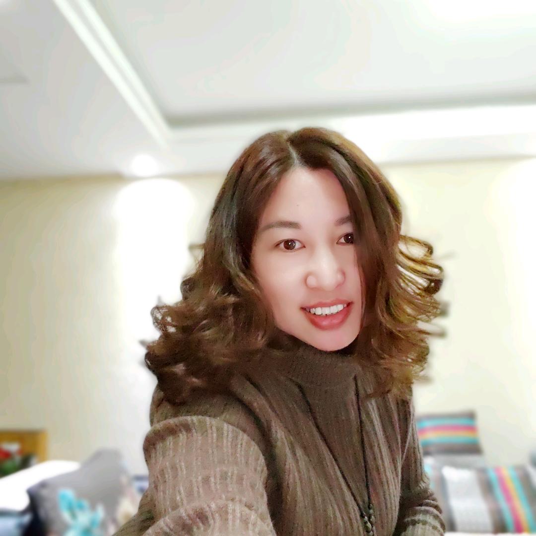 石英石生产厂家：何艳