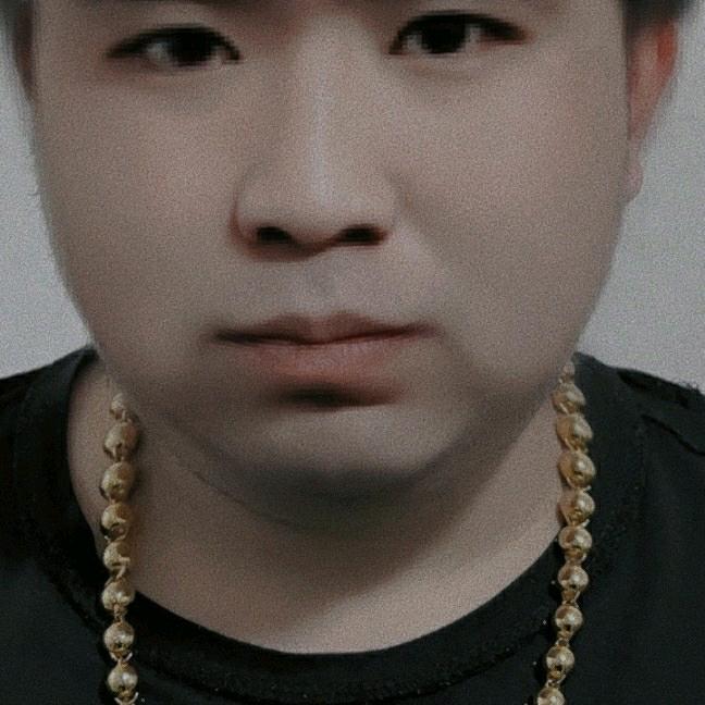 三喜炭鍋李小龙~
