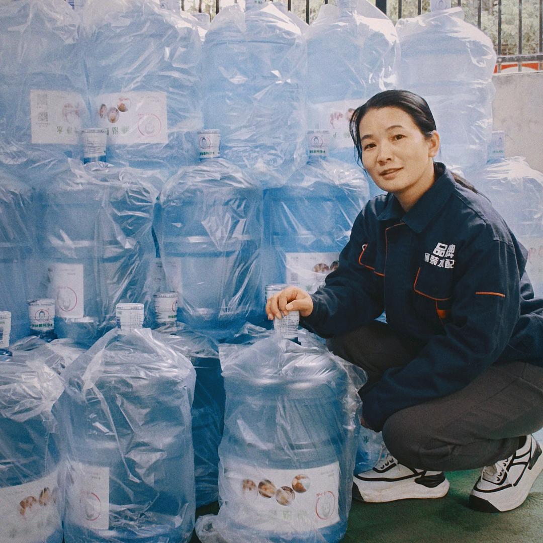 趣订水(银海花园店)滟泓姐桶装水