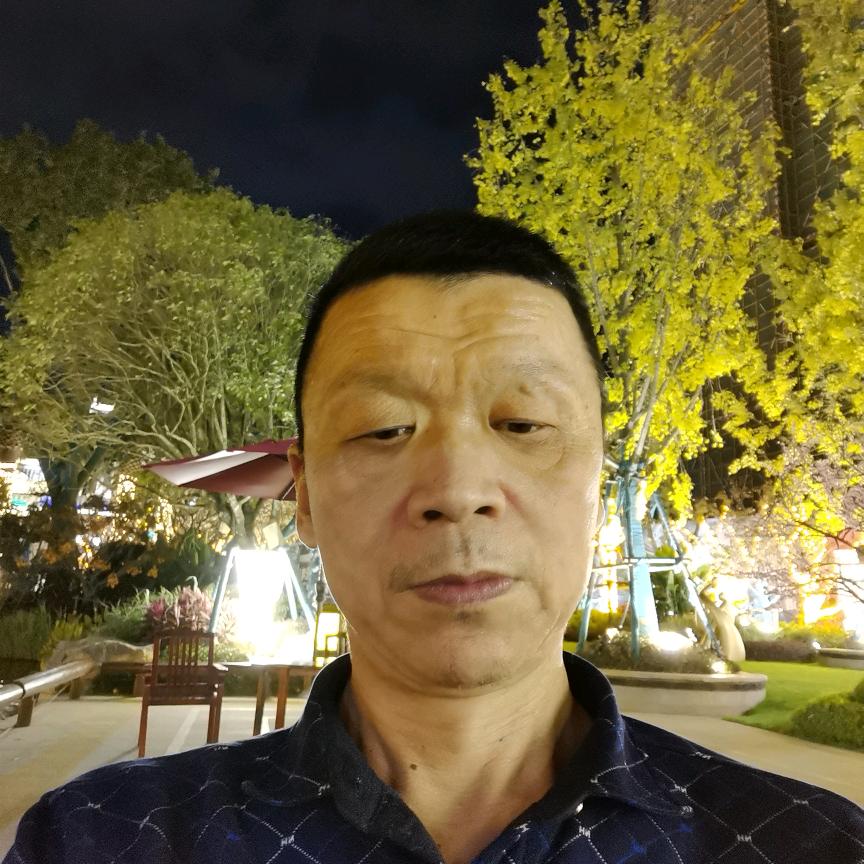 ＇周大哥