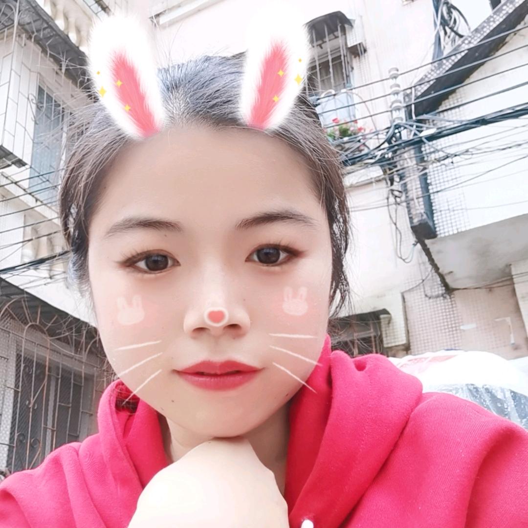 钟山卖房的小姐姐