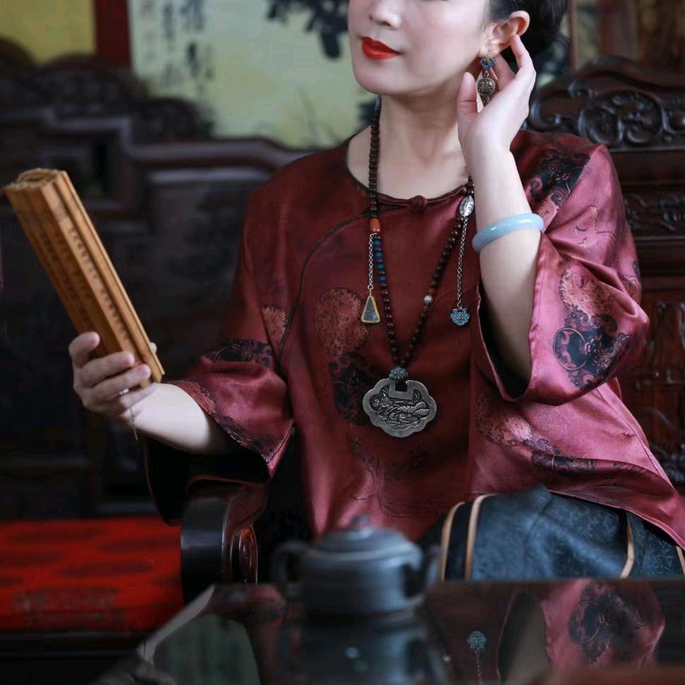 祥安姿服饰香云纱工厂店