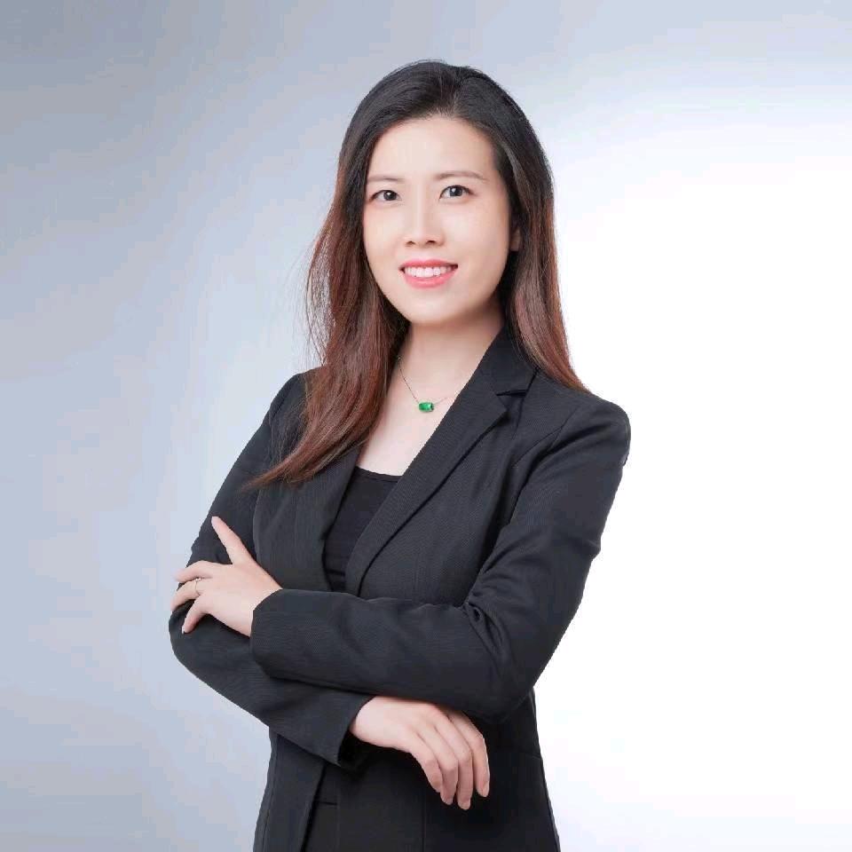 女人慧爱
