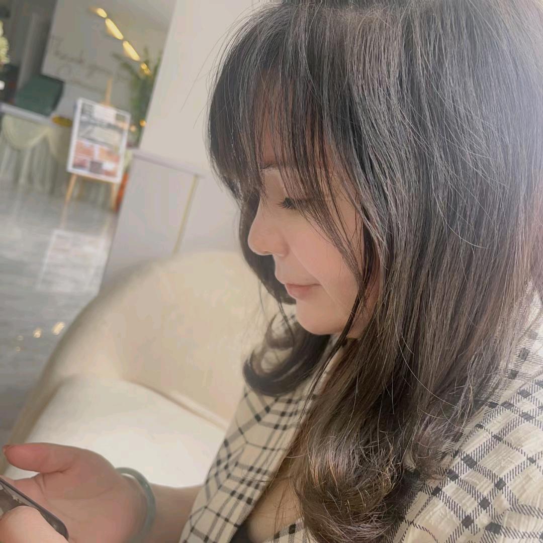 王婷～湘琳美学教育