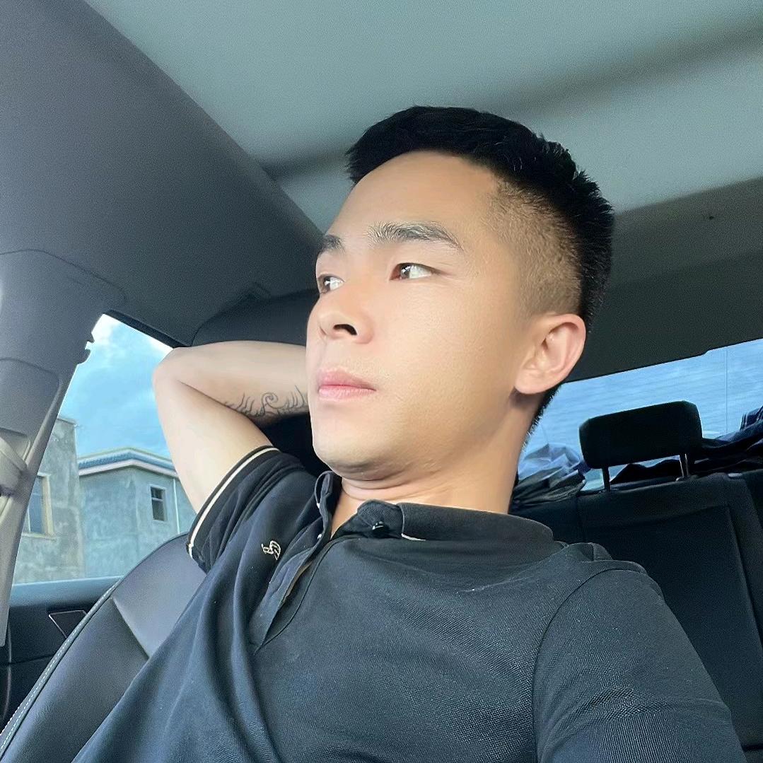陆良金伯顿门窗  天大木门