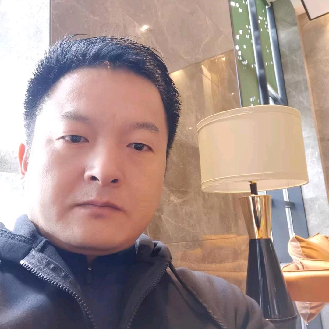 新疆屈平