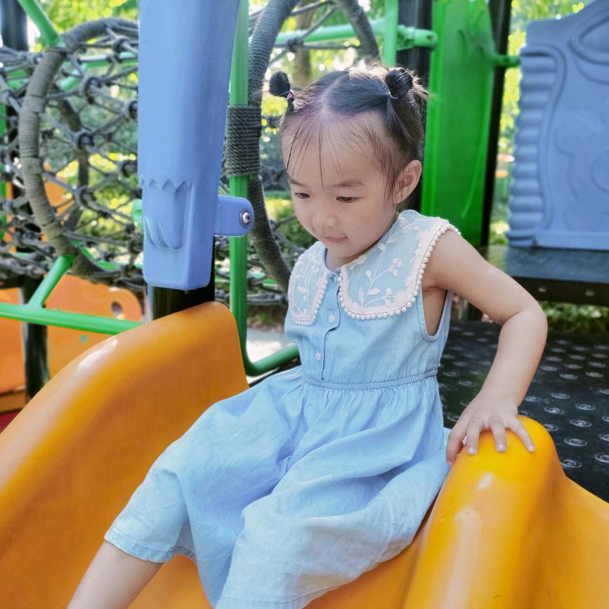 爱吃糖果的书影吖