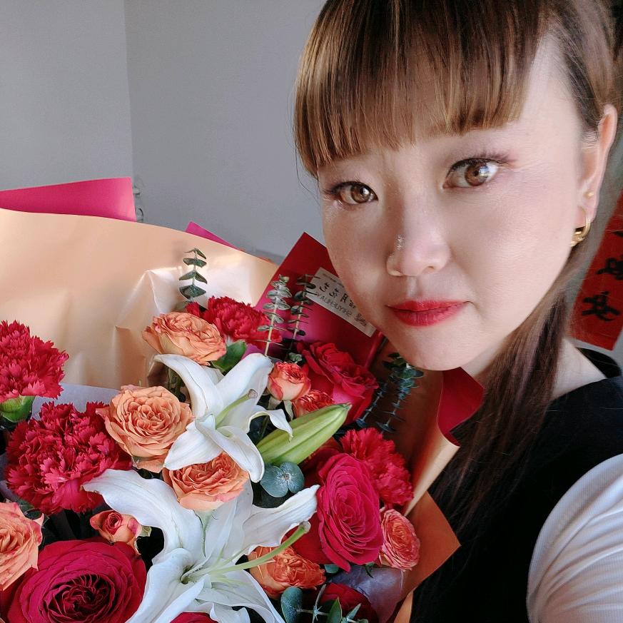 A1女司机雪儿