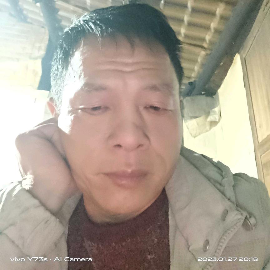 平平淡淡一笑而过