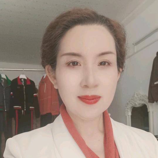 开心大姐.
