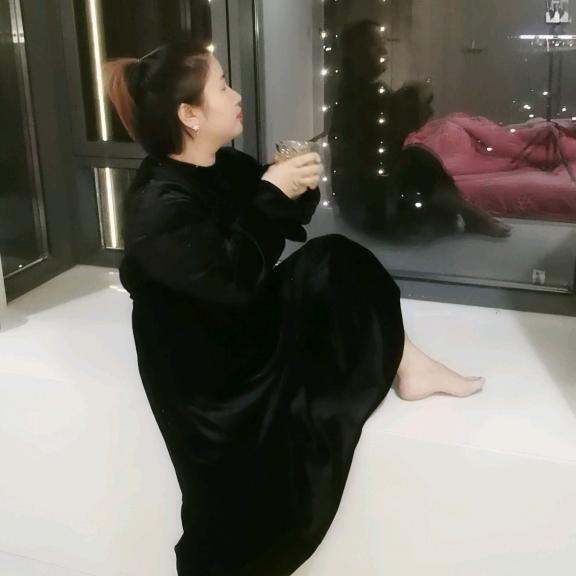 超，逗比的小微微