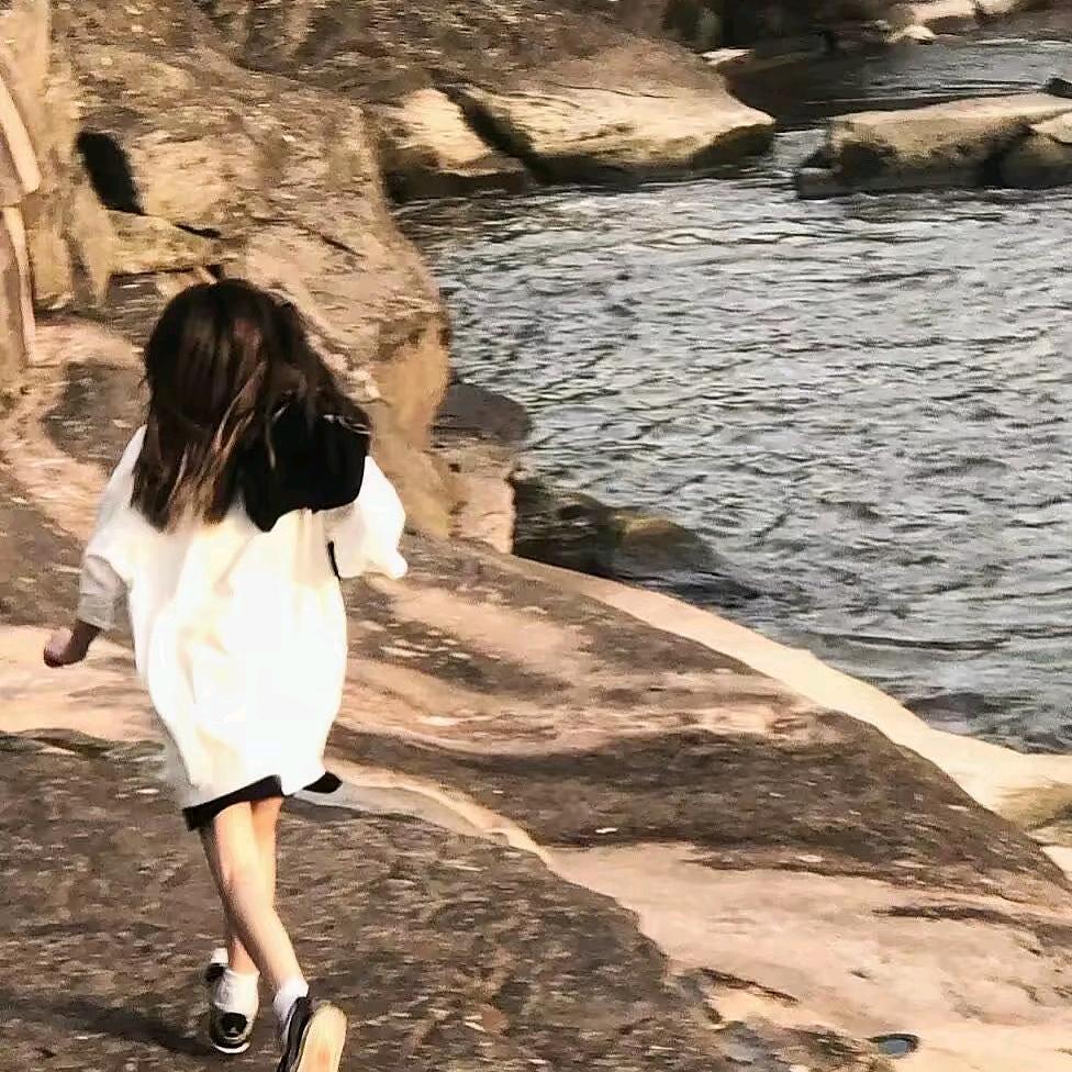 还在等风起^
