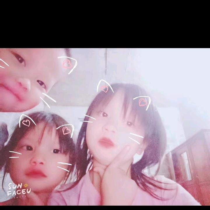山咔里小孩