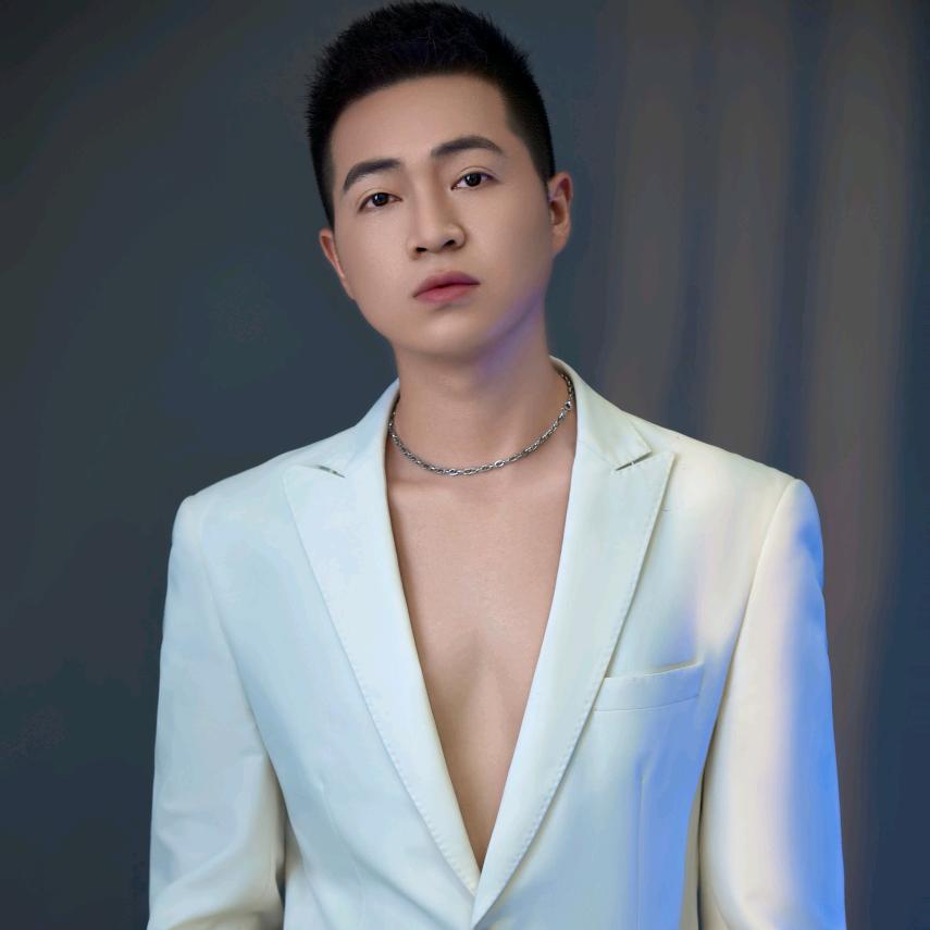 mxtrsjs设计师聆溪美业比尔