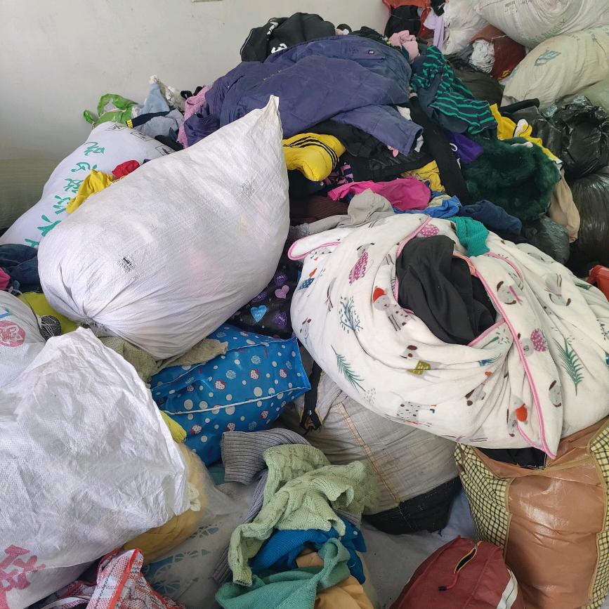 乐平小余旧衣服分拣