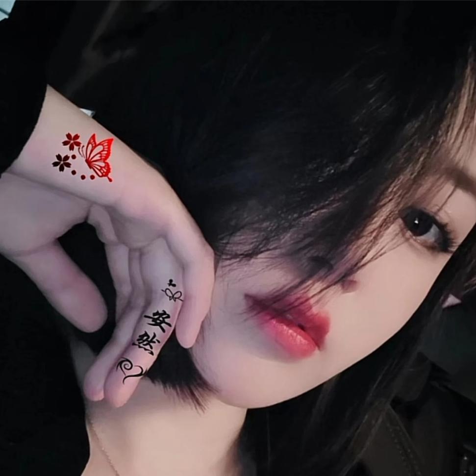 小王🉐小黄