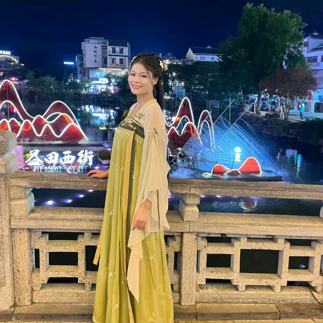 Amelé（专注国风设计）