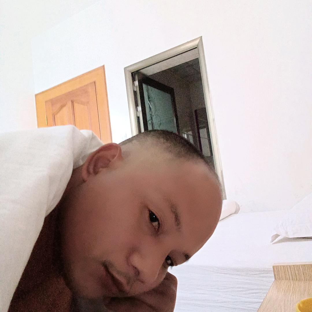 赵平