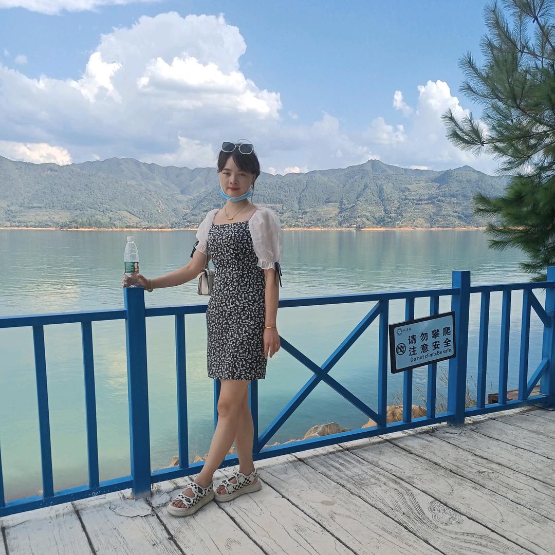 小小霍