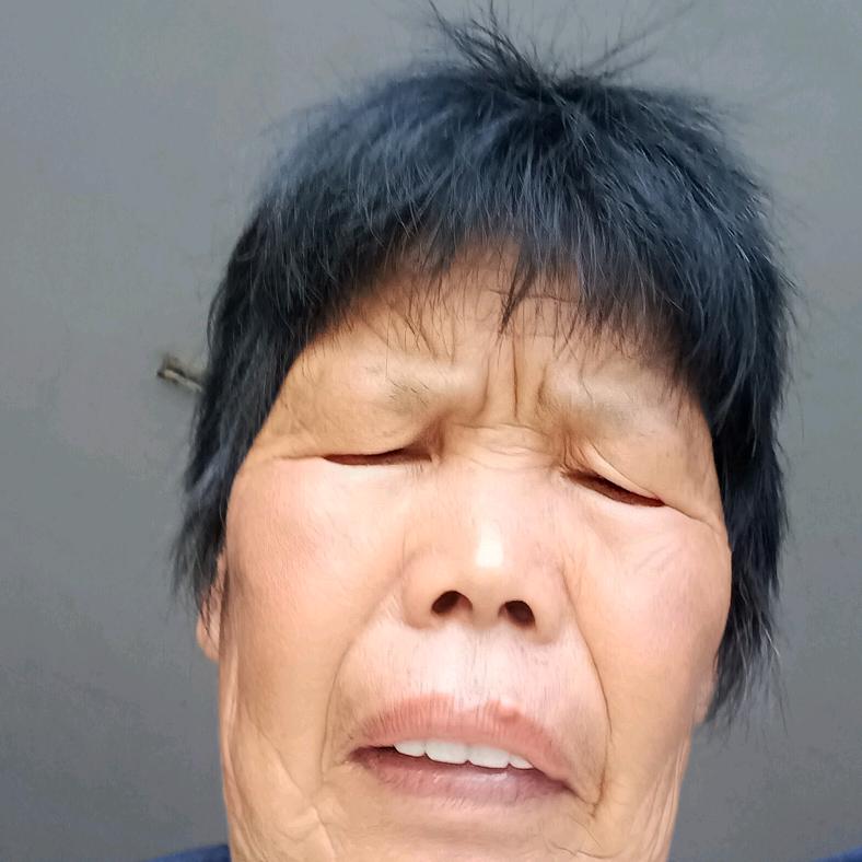 ，：在r／卜＇l。 。