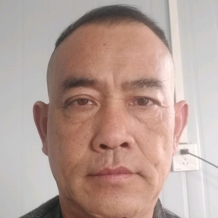 汤四宏