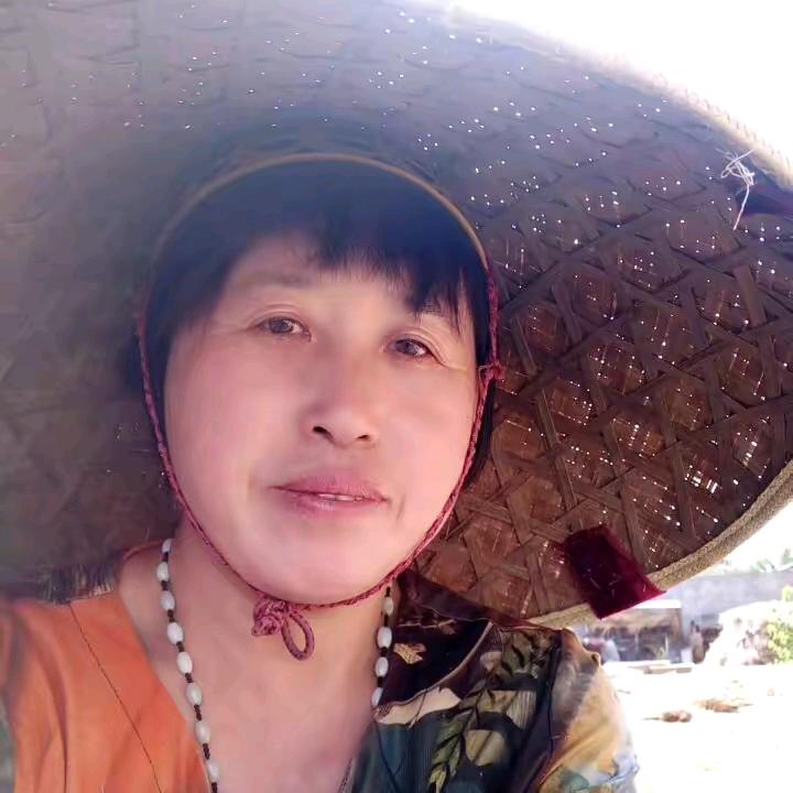 家庭小型养老（晚上，七点半开播）