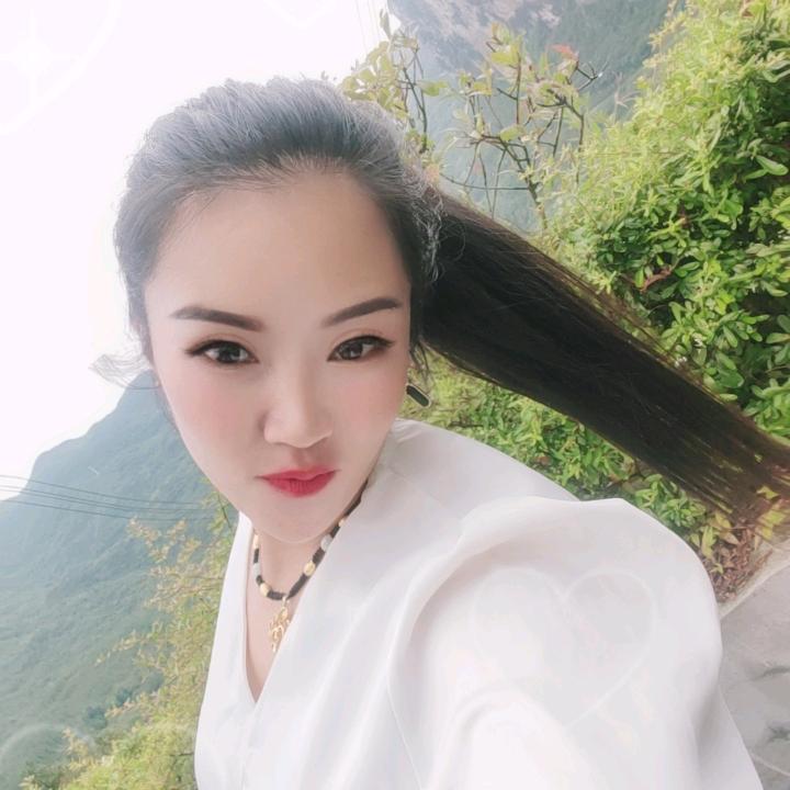 小鱼儿，张芬
