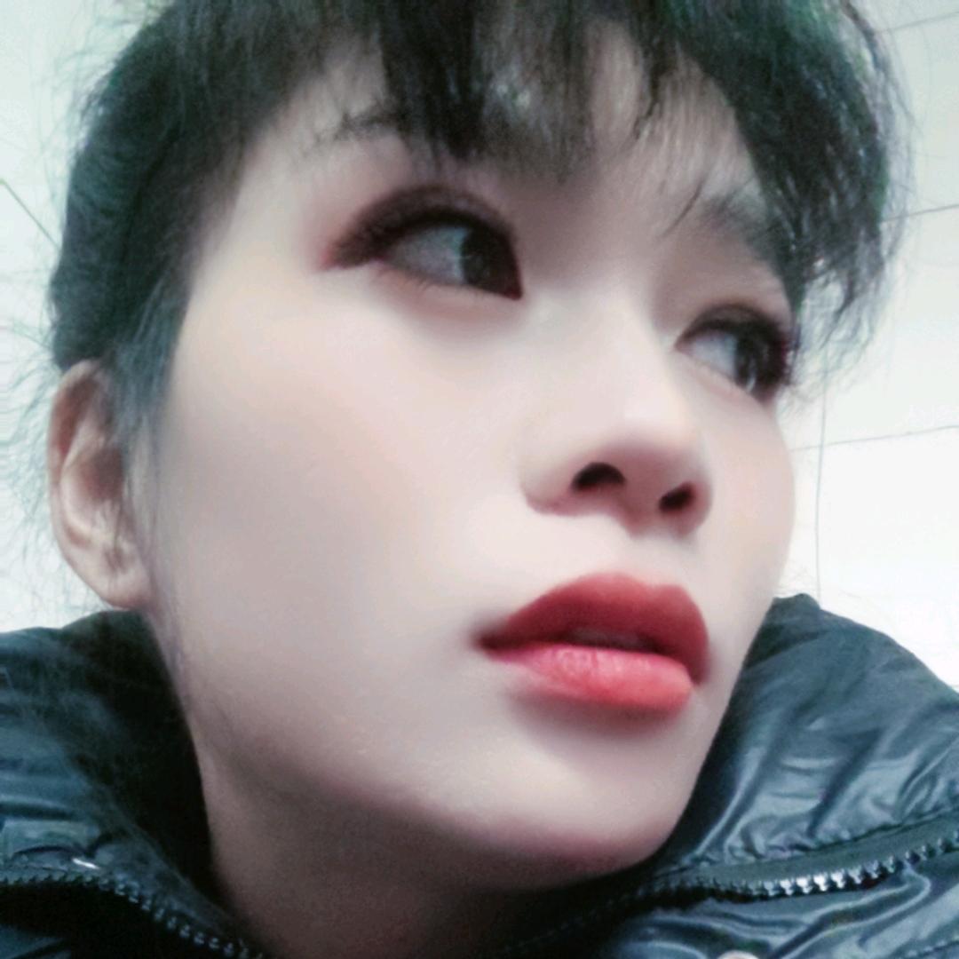 小游在努力🔅