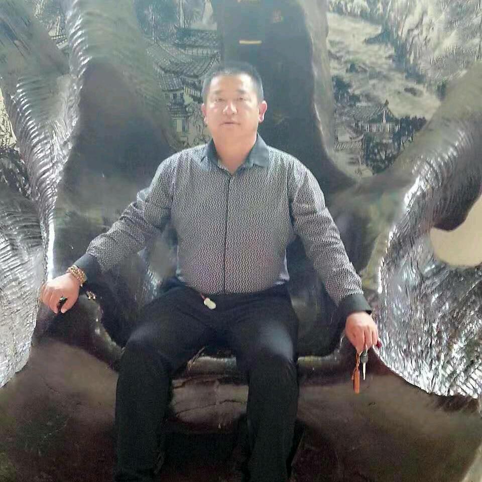 @和蔼可亲