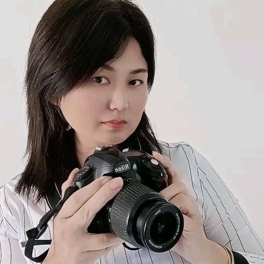 梅子吃喝玩乐