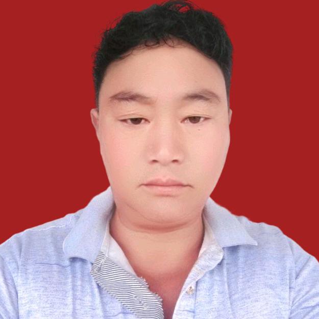 爱笑的眼睛🐴🐴