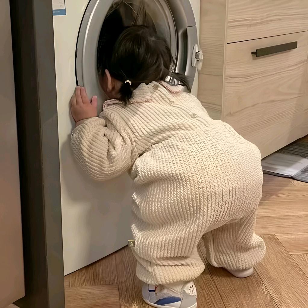 ¹只调皮鬼