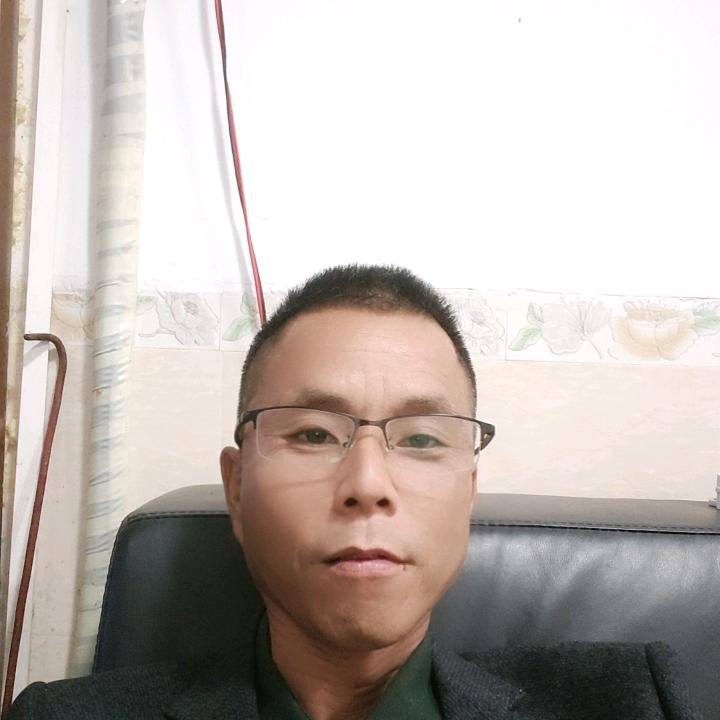 银龙环卫陈文