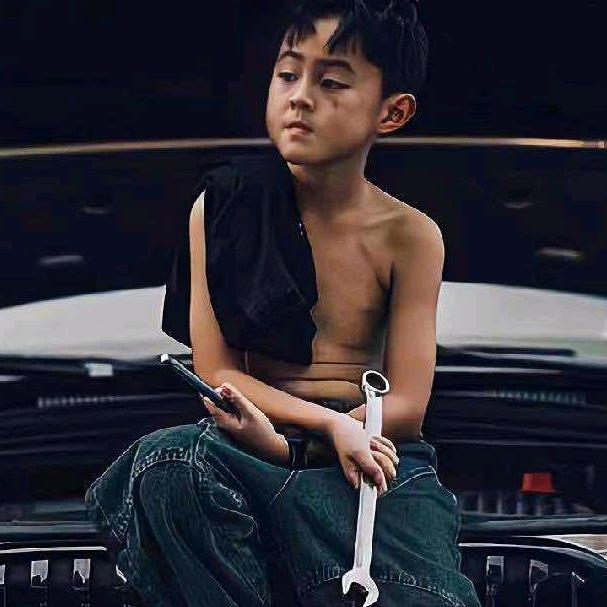 阿德