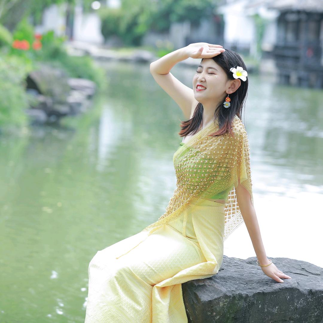 🌻🌻🌻🌻🌻🌻