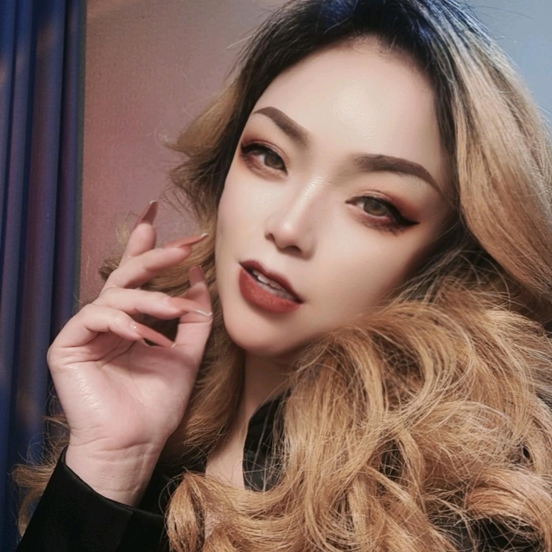 锁儿  1米59