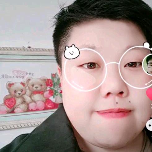 耀耀👉🏻(贴砖)