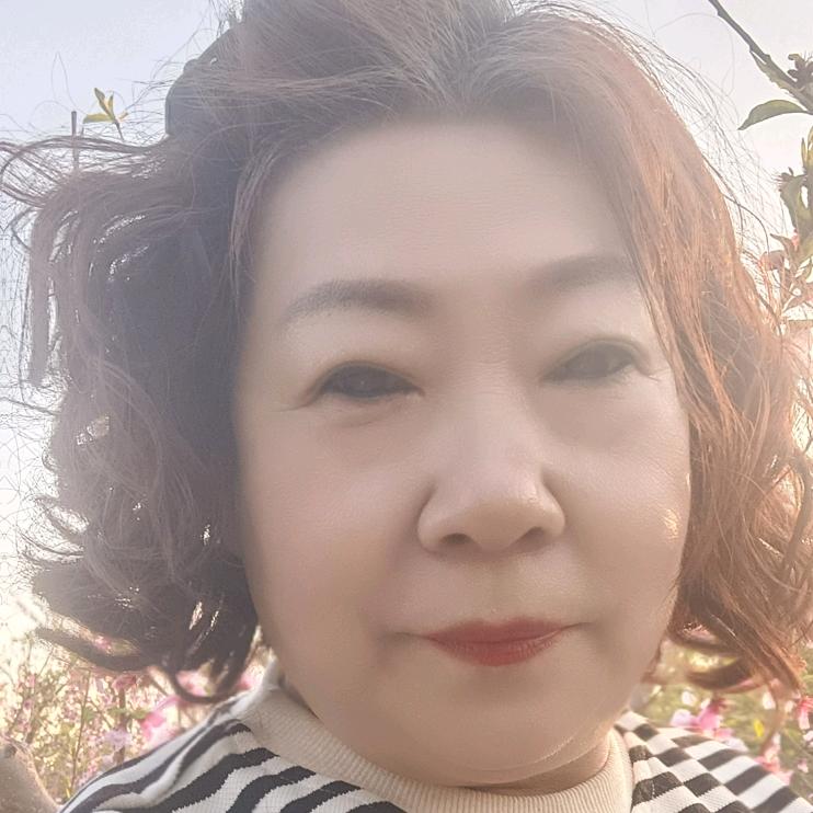 颐园市场高山调料