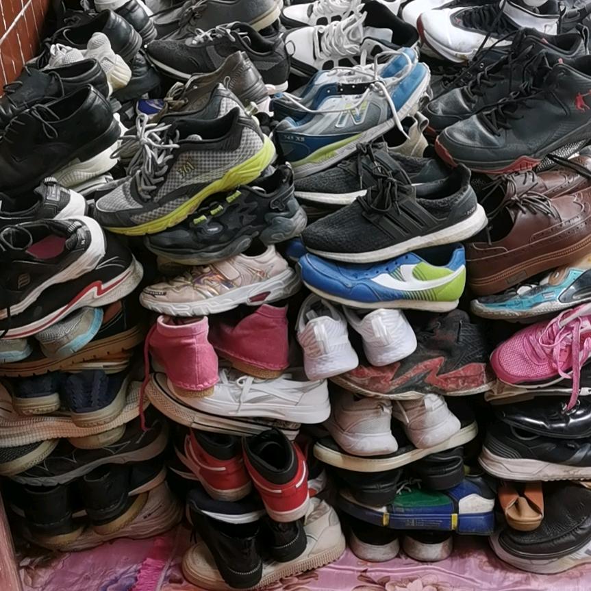 许昌市老兵旧衣分拣厂