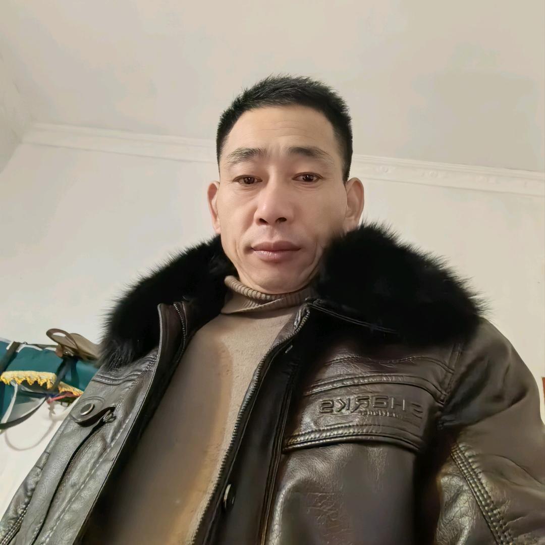 李鸣贵